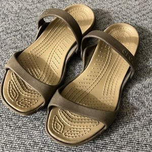 CROCS Cleo Sandal ~ Espresso Brown 7